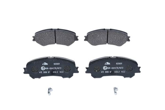 Bremsbelagsatz vorne , passt zu: NISSAN QASHQAI II, X-TRAIL, X-TRAIL III; REN...