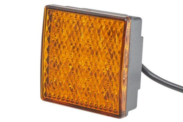Lampe hinten L/R (LED, 24V, mit Blinker)