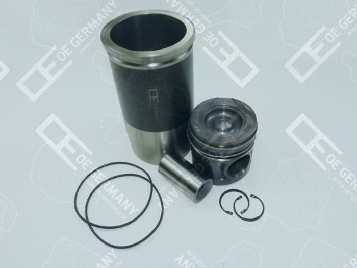 Satz des Kolbens mit Buchse (120mm) passt zu: MAN