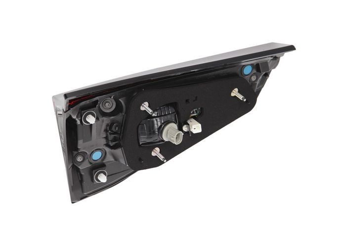 Lampe hinten R (Innenteil, LED, glasfarbe rot) passt zu: TOYOTA YARIS CROSS 0...