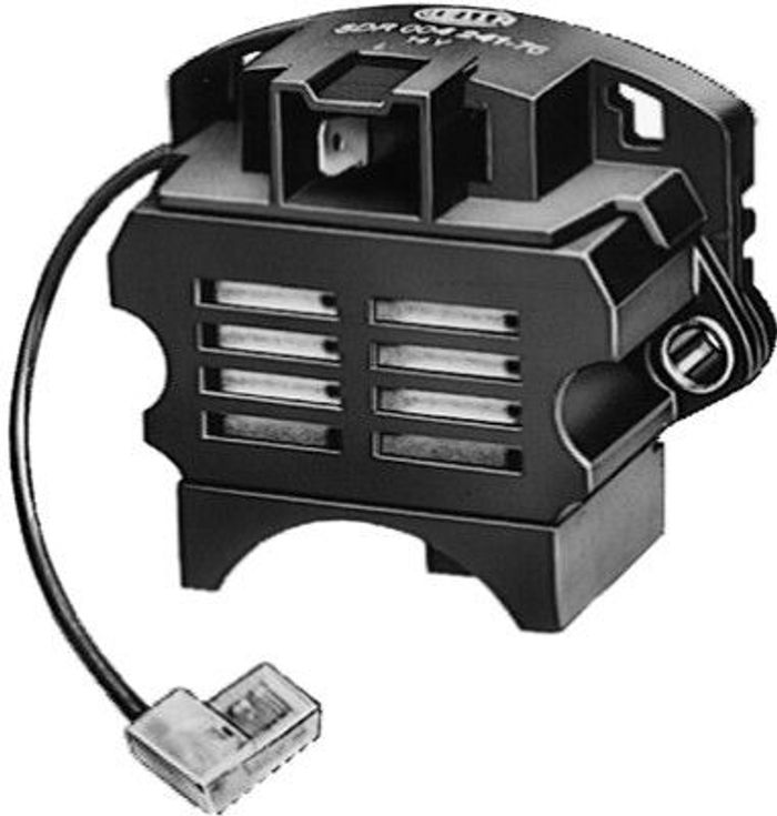 Spannungsregler (12V) passt zu: VOLVO 240; CITROEN AX, BX, C15, C25, CX I, CX...