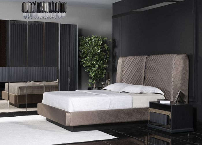 Elegantes Graues Holz Schlafzimmer-Set mit Bett und Nachttischen