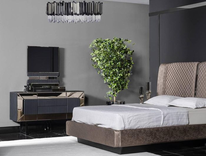 Graue Holzkommode mit Spiegel modern