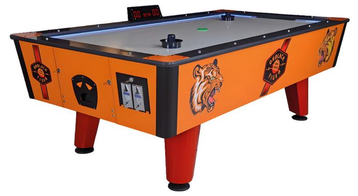 Orange Kunststoff-Metall Airhockey-Tisch im modernen Design