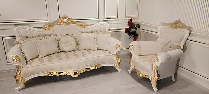 Klassische Couch Wohnzimmer Sofagarnitur Möbel einrichtung 3+1 Sitz Sofa