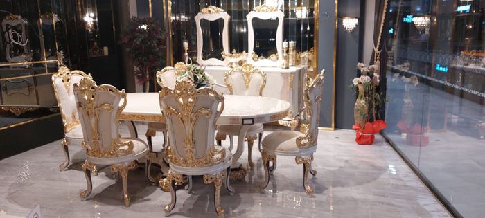 Luxus Couch Möbel Esstisch Barock Essgarnitur Gruppe Tisch + 6x Stuhl