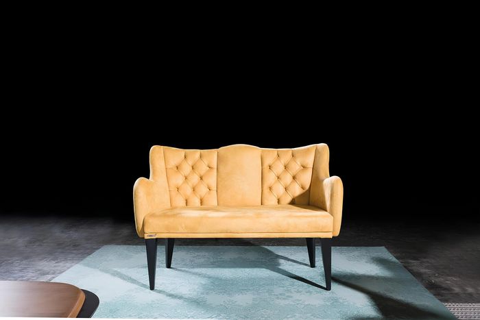 Oranger Wohnzimmer Zweisitzer Luxus Sofas Polster Couchen Stil Modern