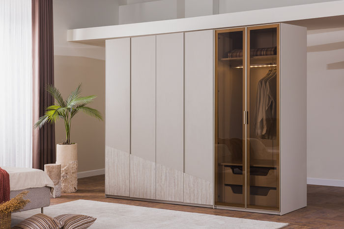 Kleiderschrank Minimalismus und Gemütlichkeit vereint