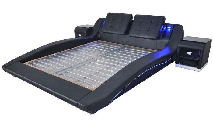 Luxus Leder Design Polster Betten Doppel Bett mit USB Ehe Exclusiv 180x200 cm