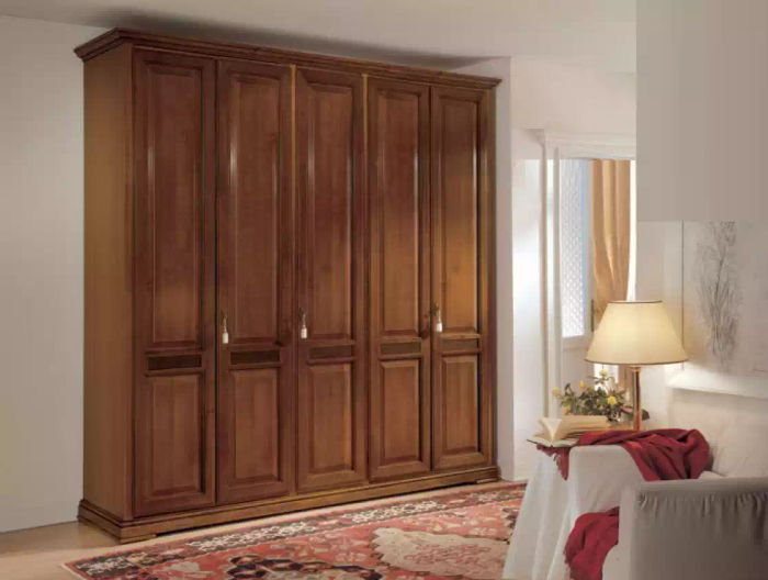 Klassischer Kleiderschrank Möbel Schränke Schlafzimmer Design Braun Neu