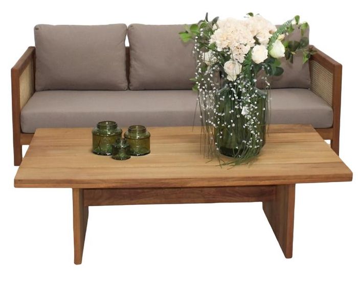 Sofa 3 Sitzer Stilvoller Couchtisch Gartenmöbel Designer Komplett Set 2tlg