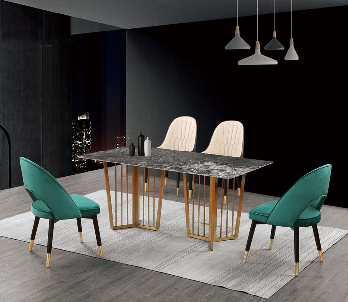 Komplette Garnitur Set Esstisch 4 Stühle Esszimmer Ess Gruppe Tisch Möbel 5tlg