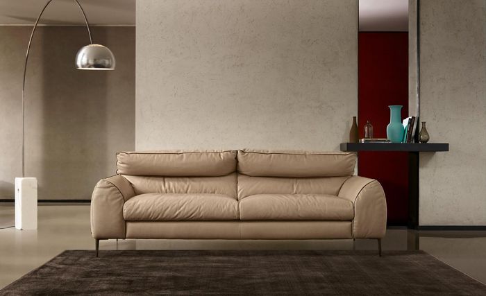 Wohnzimmer Ledersofa Beige Zweisitzer Design Sofas Polster Sofas 2 Sitz Prianera