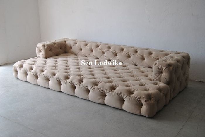 Chesterfield Design Couch Polster Sofas Textil Sofa Bettfunktion XXL 300 cm Bett