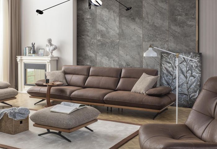 Viersitziges Sofa 4 Sitzer Sofas Braun Kunstleder Wohnzimmer Luxus Sitz