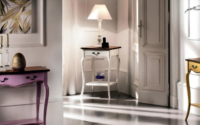 Italienische Möbel Beistelltisch Konsolentisch Designer Tisch Wohnzimmertisch