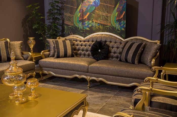 Dreisitzer Luxus Sofa 3 Sitzer Sofas Sitz Stoff Design Couch Möbel Stil Textil