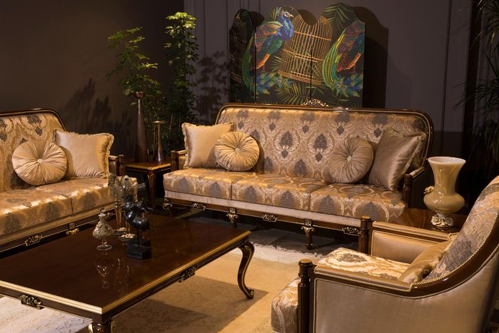 Dreisitzer Luxus Sofa 3 Sitzer Sofas Sitz Stoff Design Couch Möbel Stil Textil
