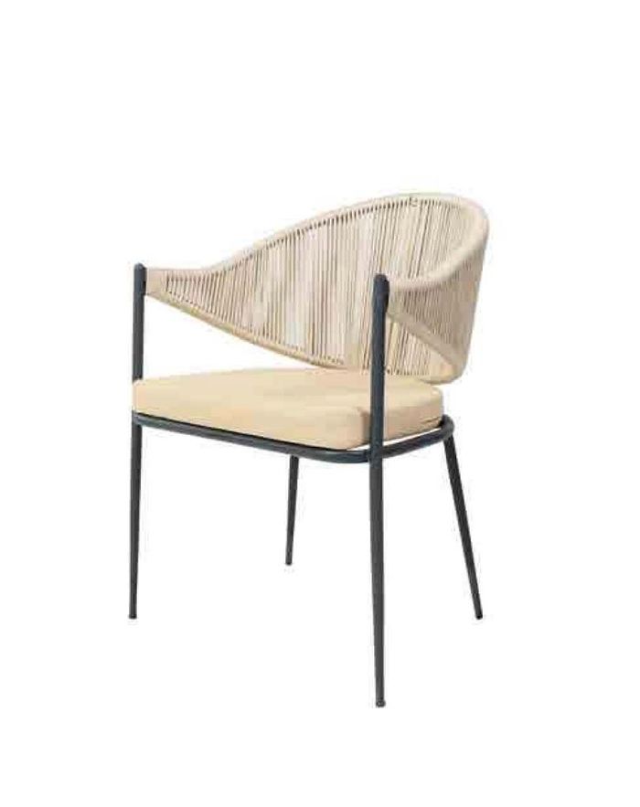 Beiger Stuhl Einsitzer Polstermöbel Esszimmer Stühle Edelstahlelemente