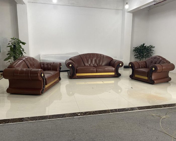 Braune Sofagarnitur Chesterfield Leder Sofa Couch Gruppe 3+2+1 Set Möbel