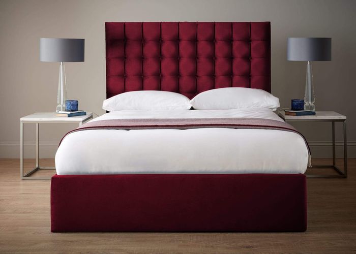 Rotes Luxus Samt Textil Bett Doppel Design Chesterfield 160x200cm Betten Neu