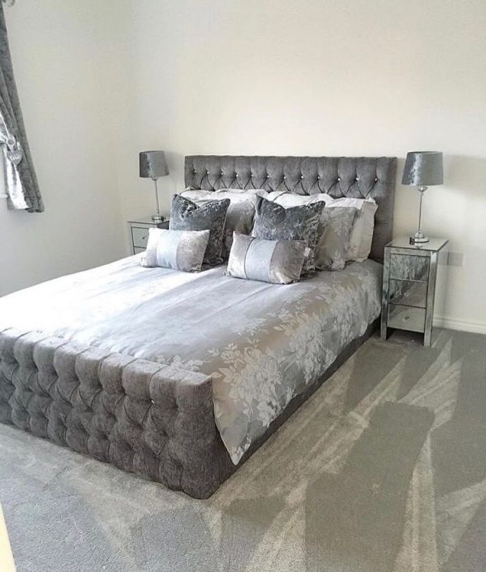 Polster Bett Schlafzimmer Chesterfield Designer Textil Leder 140/160/180/200 cm