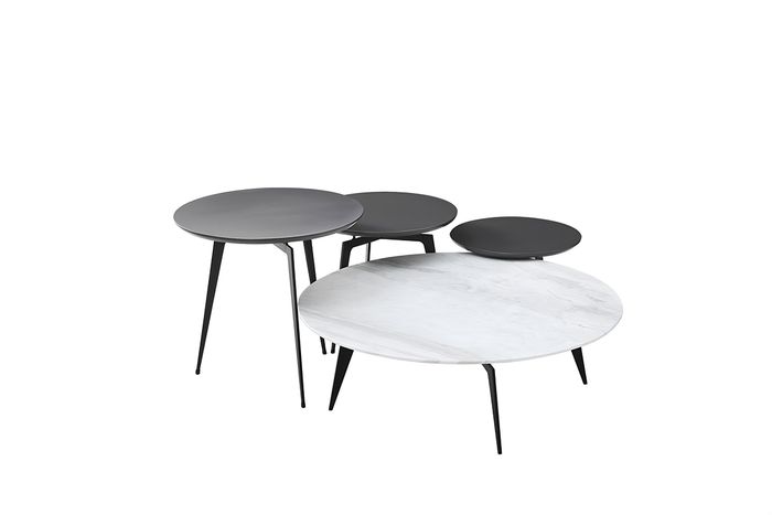 Couch Set 4er Set Garnitur Beistell Rund Tische Zeitungs Designer Marmor Tisch