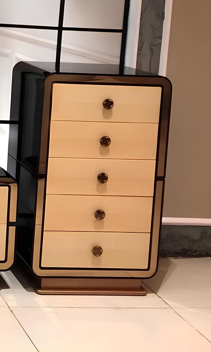 Luxus Hoch Schrank Kommode Kommoden Designer Schränke Side Low Board Edel Holz