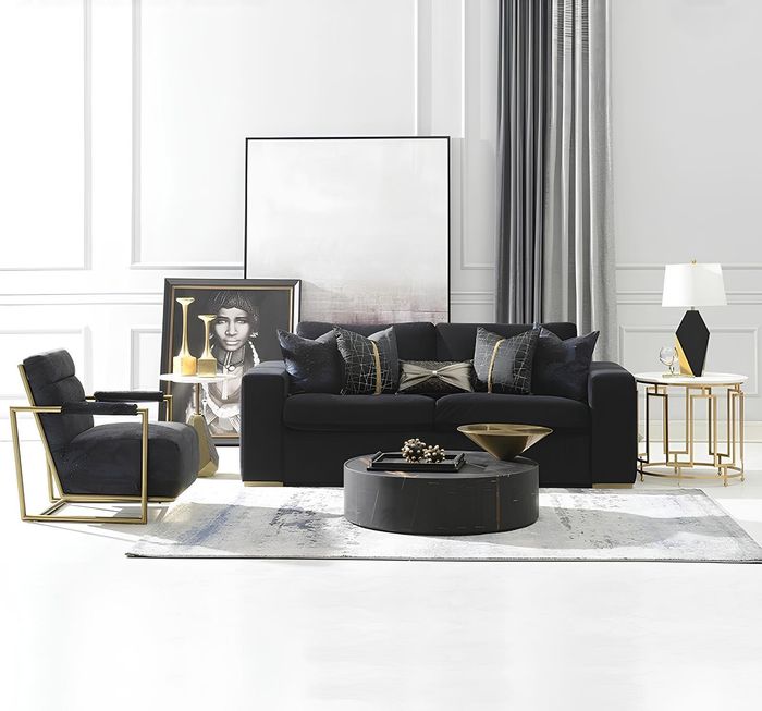 Dreisitzer Couch Polster Design Sofa 3er Sitz Sofas Zimmer Schwarz Chesterfield