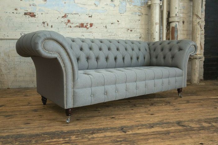 Dreisitzer Couch Polster Design Sofa 3er Sitz Sofas Zimmer Chesterfield Grau Neu