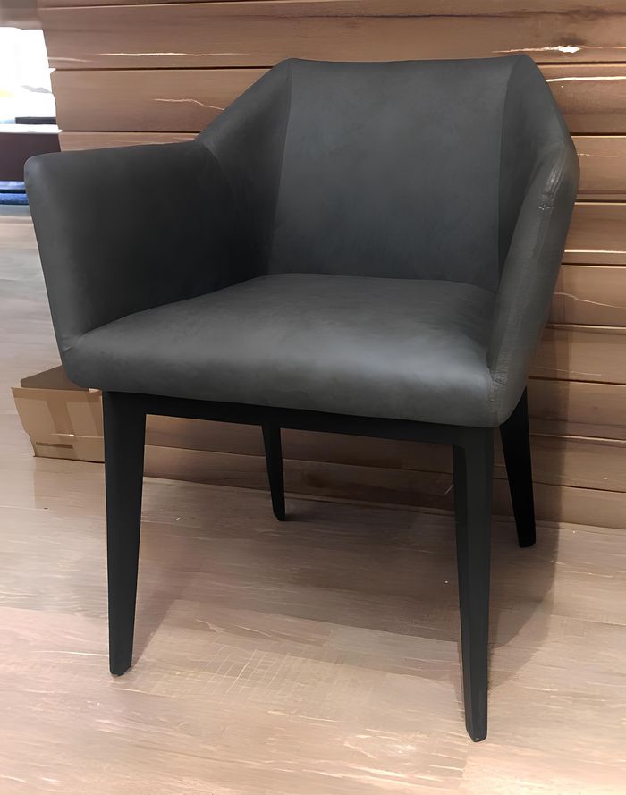 Sessel Metall Design Polster Lounge Club Stuhl Sitz Relax Luxus Zimmer Warte Neu
