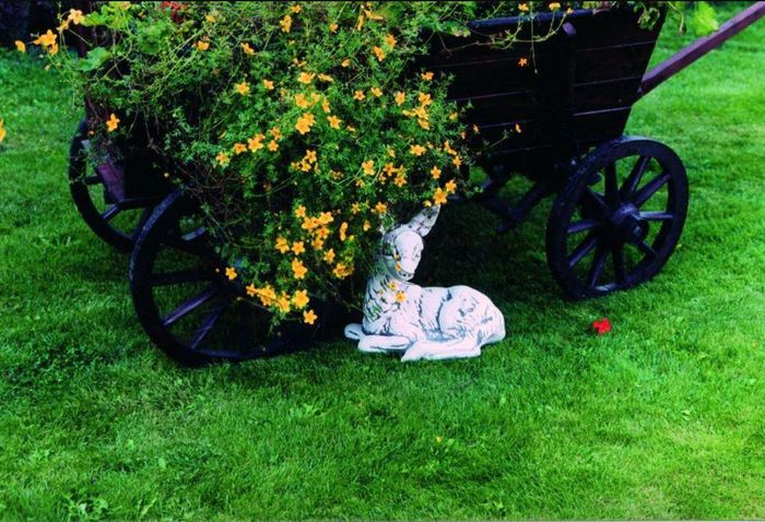 Garten Dekoration Bambi Statue Skulptur Figuren Skulpturen Designer Figur 172
