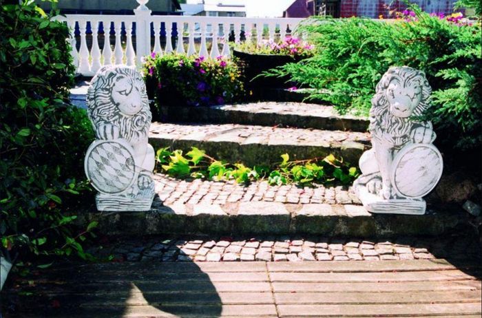 Garten Dekoration Löwe Statue Skulptur Figuren Skulpturen Designer Figur 68cm