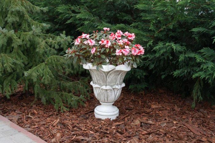 Blumenkorb Blumen Vase Gefäss Garten Terrasse Dekoration Statue Figuren S104004