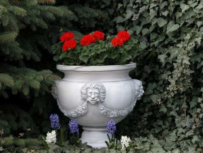 Design Blumentopf Top Pflanz Kübel Gefäß Töpfe Figur Gesicht Skulptur S104007A