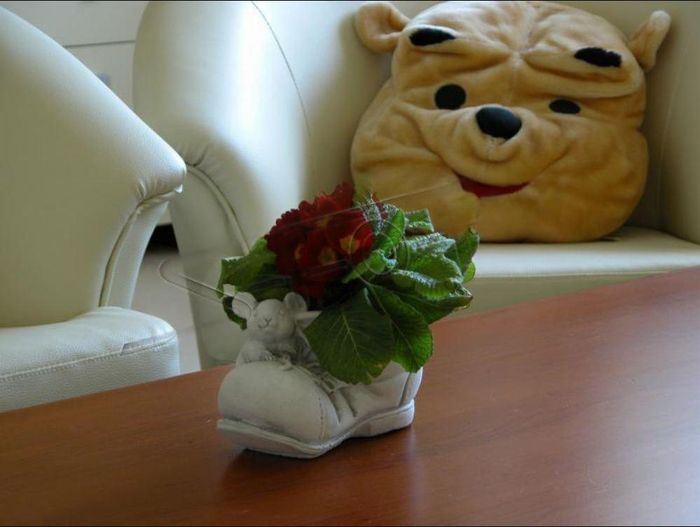 Design Blumentopf Top Planz Kübel Gefäß Töpfe Figur Schuh Skulptur Neu S104018