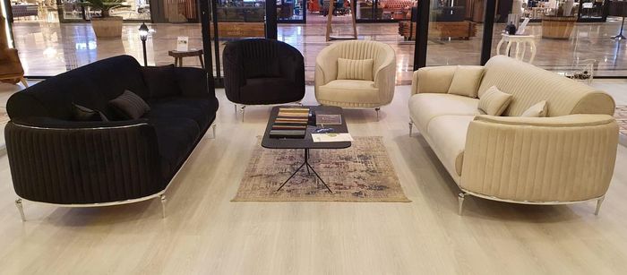 Sofagarnitur 3+1 Sitzer Set Modern Design Sofas Polster Couchen Textil Luxus