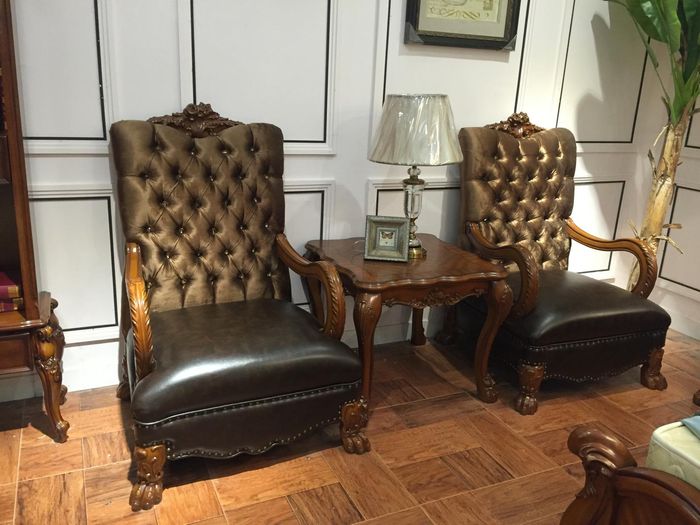 Living Room Set 2x Armchairs + Side Table Sofa Couch Chesterfield Baroque New