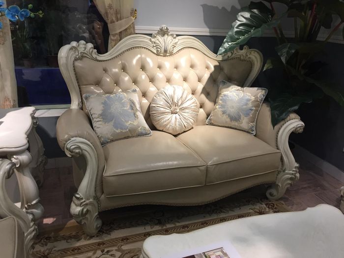 Luxury 2 Seater Sofa Upholstery Sofa Leather New Couch Set Chesterfield Baroque