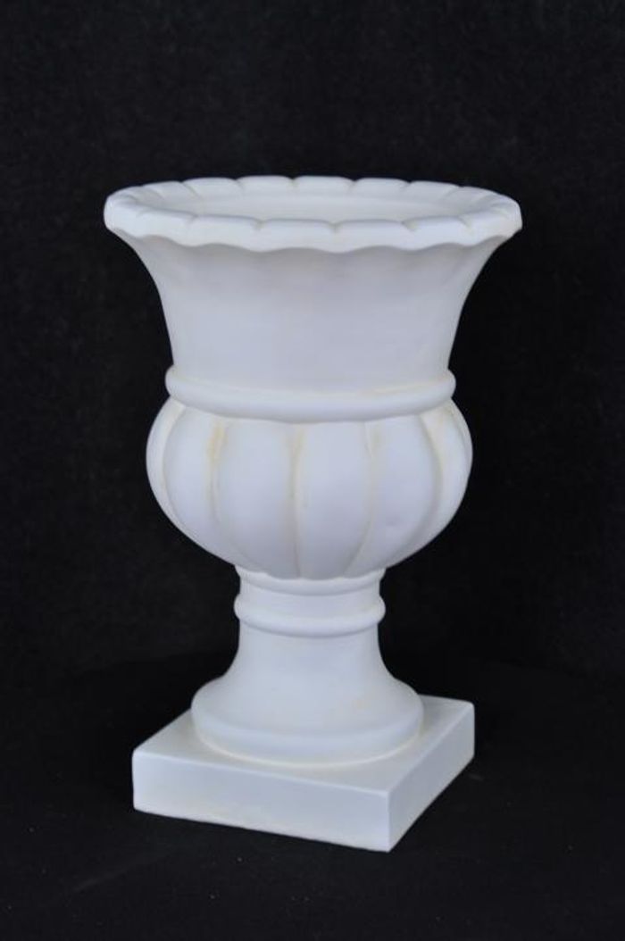 Decorative Design Vase Chalice Vase Flowers Decoration Antique Style Room Cup