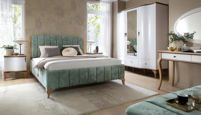 Schlafzimmer Set Bett Doppelbett 2х Nachttische Kleiderschrank Garnitur 4tlg