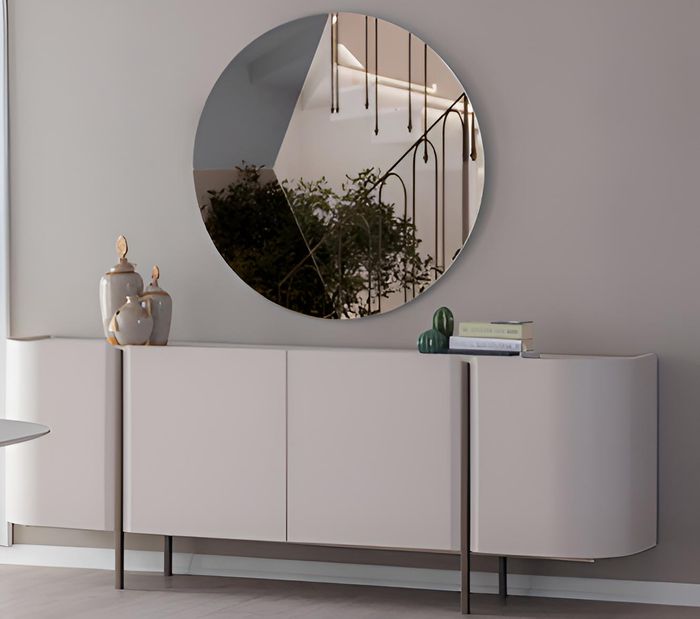 Stilvolles Weißes Esszimmer-Set – Holzschrank, Runder Spiegel & Wohnmöbel