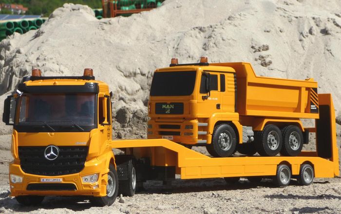 2-STÜCK RC TIEFLADER LKW Mercedes + MAN MULDENKIPPER "Ferngesteuert"