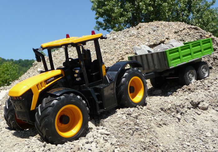 RC XL Traktor JCB FASTRAC + Anhänger mit KIPPFUNKTION "Ferngesteuert"