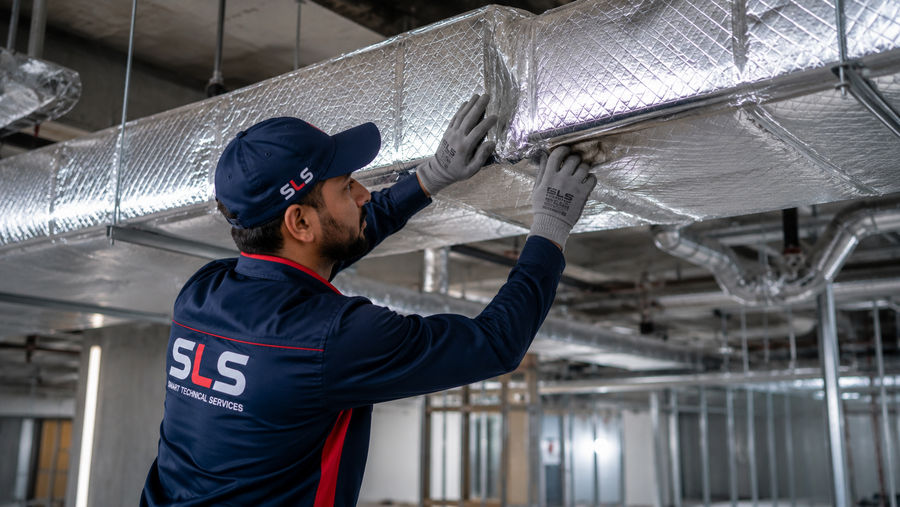 Building insulation installation