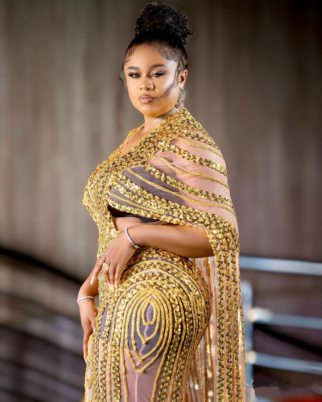 Uju Okoli