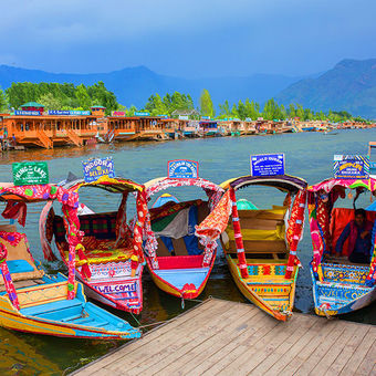 Dal lake Sirinagar Kashmir