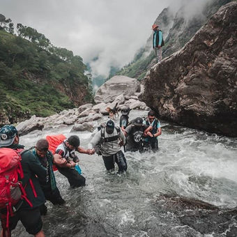 Hampta Pass Chandratal Trek in Manali