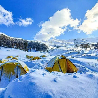 Brahmatal Trek in Winter