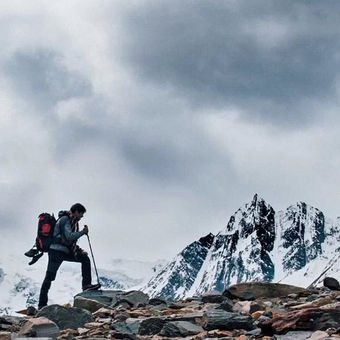 Trekking to Lamkhaga Pass